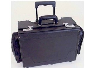 Pilot's-Case-On-Wheels1.jpg