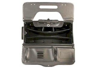 Pilot's-Case-On-Wheels2.jpg