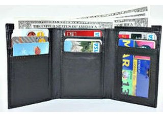 Men Trifold Leather Wallets